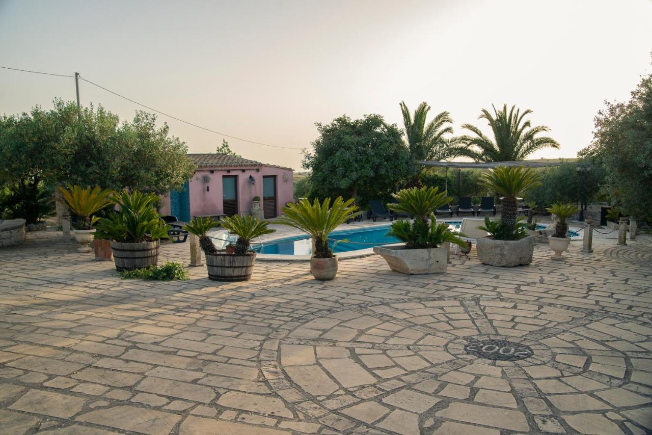 Villa Virginia Ragusa Bagian luar foto