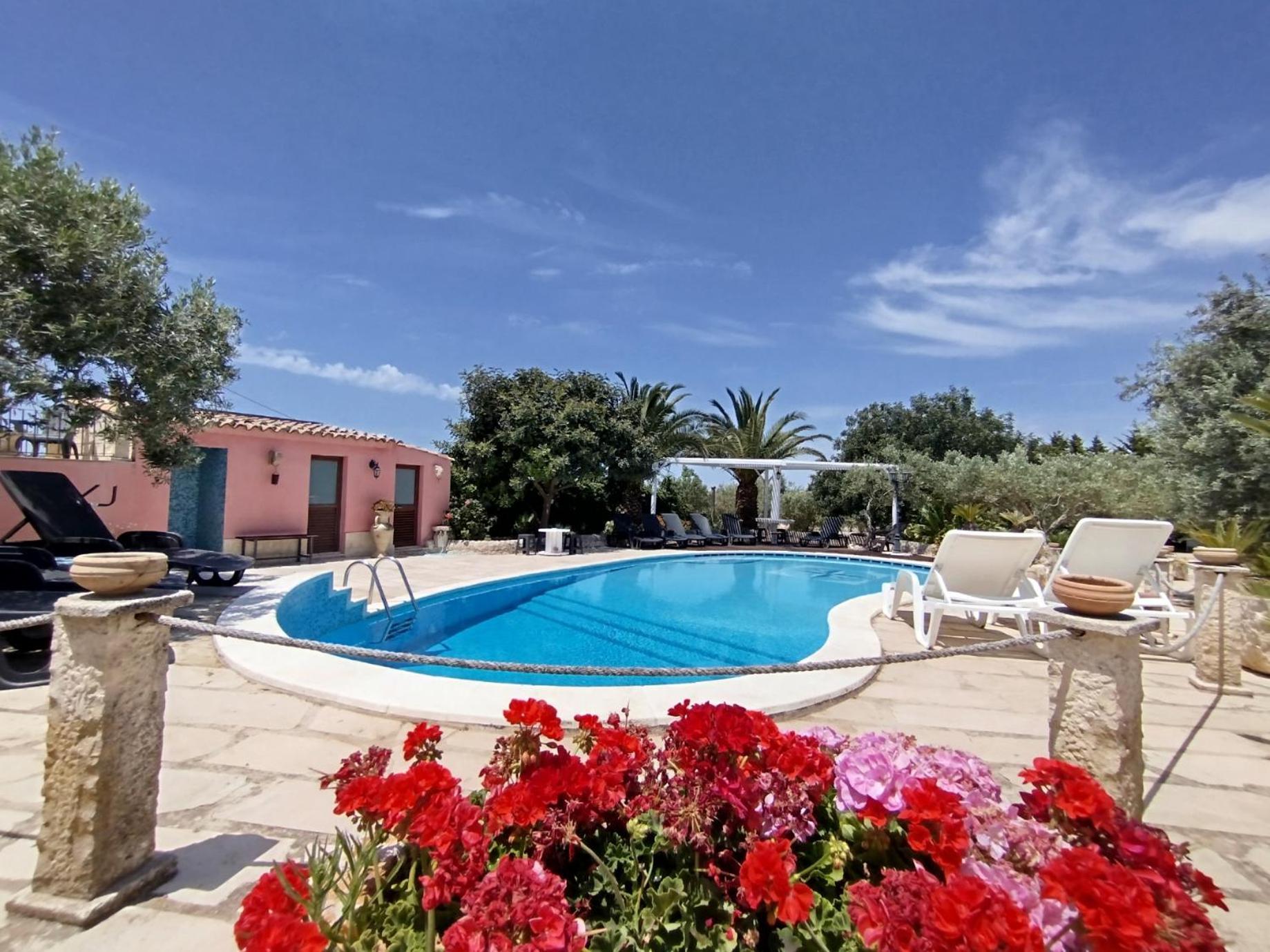 Villa Virginia Ragusa Bagian luar foto