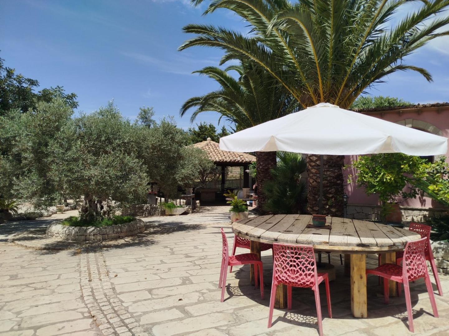 Villa Virginia Ragusa Bagian luar foto
